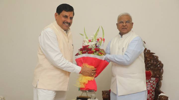 राज्यपाल श्री मंगुभाई पटेल से मुख्यमंत्री डॉ. मोहन यादव की सौजन्य भेंट